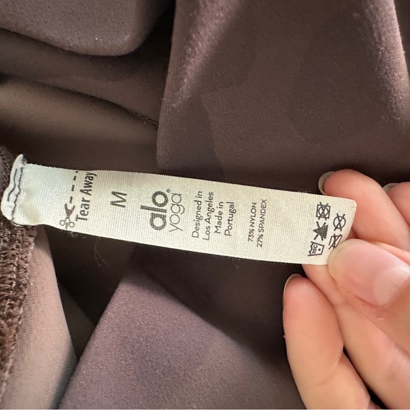 Alo Camo Leggings - Picture 5 of 7